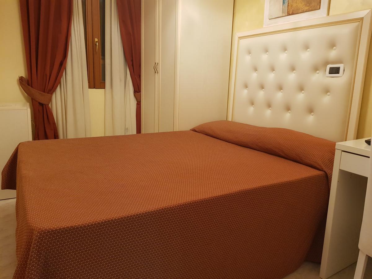 Hotel Il Villino Roma Exterior foto